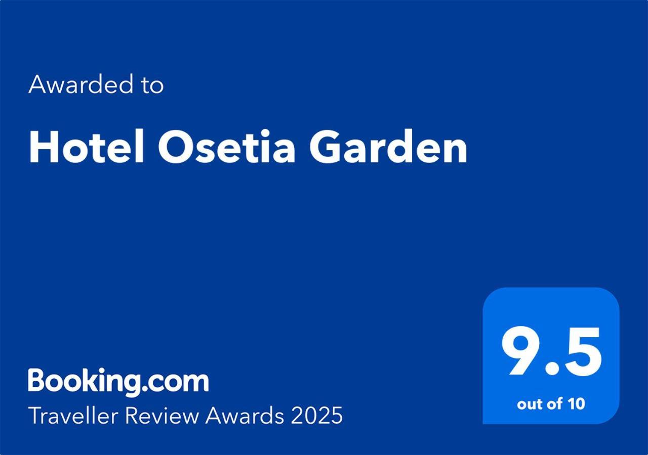 Hotel Osetia Garden Момчилград Екстериор снимка